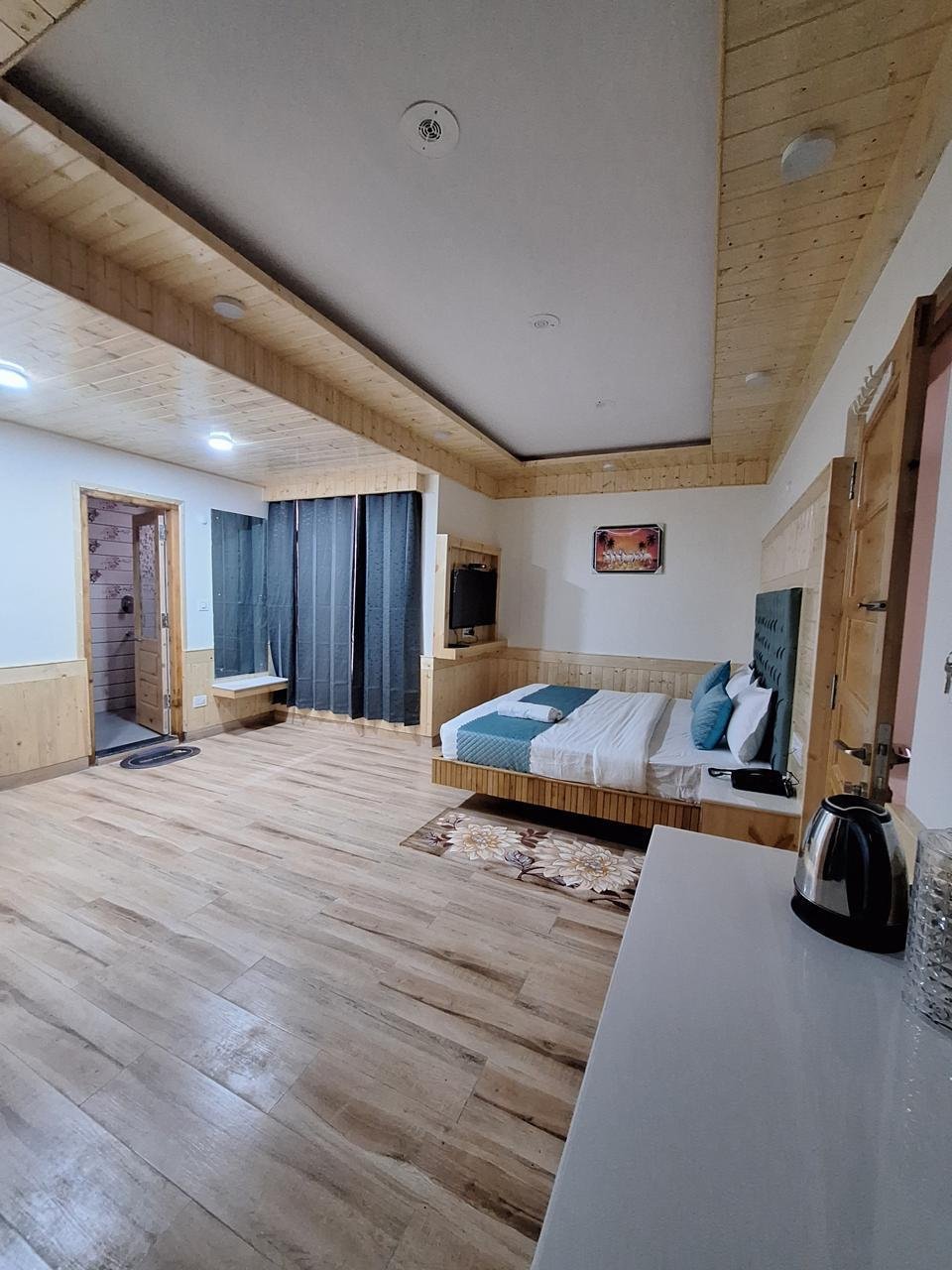 Premium Suite with mountain view at BTH Hotels & Resorts